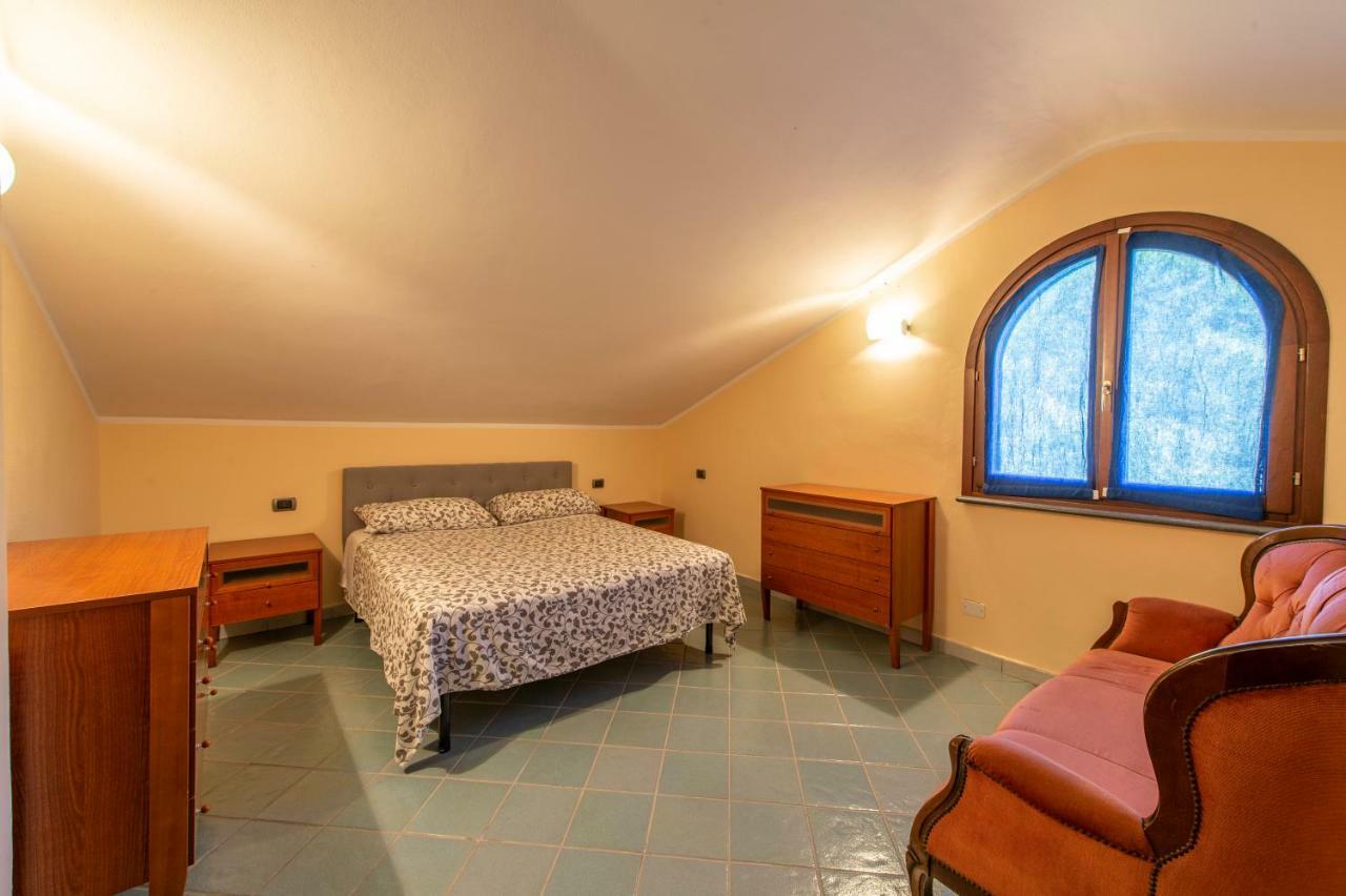 Appartamenti Arco Antico San Bartolomeo Al Mare Exterior foto