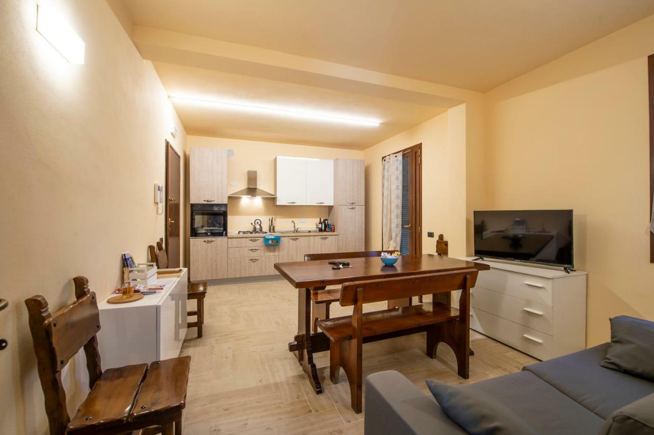 Appartamenti Arco Antico San Bartolomeo Al Mare Exterior foto
